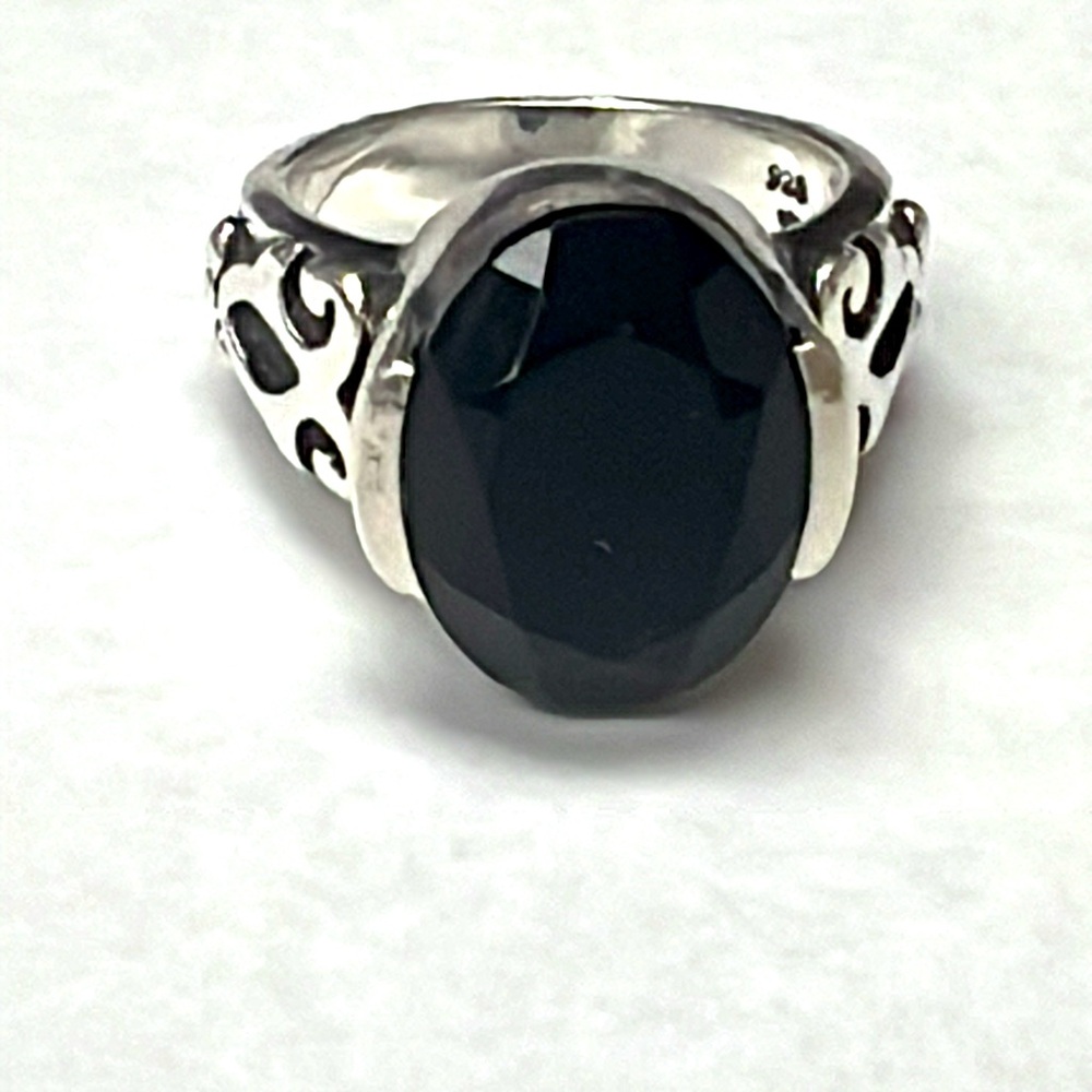 Silpada Retired Black Oval Onyx Ring Size 6 - 925 Sterling Silver